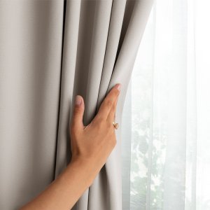 Zasłona blackout 90% na taśmie z szarfą 200x175 cm j. beżowa Restilo 7