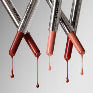 WIBO_Lipteaser Plump&amp;Shine balsam do ust z błyszczącymi drobinkami 04 Jalapeno Touch 1,5g 4