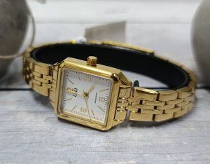 Zegarek Q&Q Zegarek Q&Q Q28C-002P damski elegancki mały kwadratowy 22 mm . 4