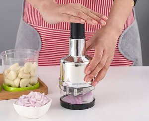 Siekacz do warzyw i owoców do czosnku krajacz ręczny rozdrabniacz pojemnik 2