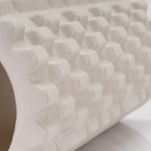 Wałek do masażu, średnio twardy, roller z wypustkami, jasny beż UNIWERSALNY 10