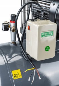 KOMPRESOR OLEJOWY 300L 8 BAR SPRĘŻARKA 400V 1200l/min + WĄŻ 2