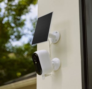 Arlo VMA7600-10000S, Solar panel, Universal, Black, White, Arlo, Ultra Cameras VMC5040-100NAS, VMC5040B-100NAS, VMS5140-100NAS, VMS5140B-100NAS, VMS5240-100NAS,..., Wired 3