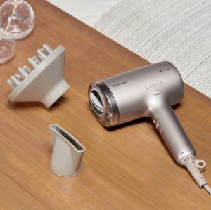 Panasonic EH-NA9N suszarka do włosów z technologią nanoe 9