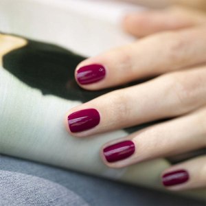 Yves Saint Laurent MANUCURIST_Green Flash Led Gel Nail Lacquer lakier do paznokci Violeta 15ml 4