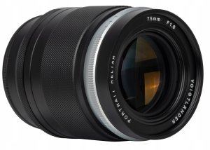 Obiektyw Voigtlander Portrait Heliar 75 mm f/1,8 do Sony E 3