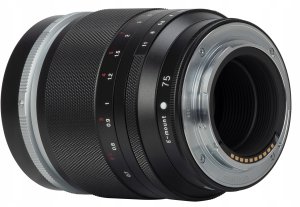 Obiektyw Voigtlander Portrait Heliar 75 mm f/1,8 do Sony E 4