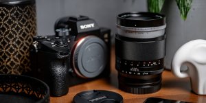 Obiektyw Voigtlander Portrait Heliar 75 mm f/1,8 do Sony E 10