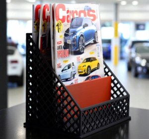 Magazine Rack  nowoczesny stojak na dokumenty 3D 3