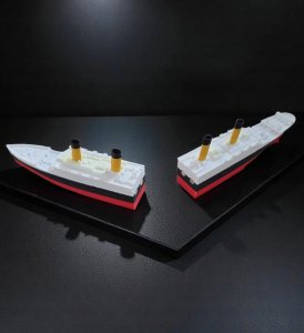 Krups Model RMS Titanic  składany model statku z magnesami 30 cm skala 1:1000 3