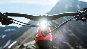 Lampka przednia SUPERNOVA Mini 2 MonkeyLink E-bike 4