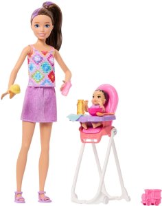Lalka Barbie Mattel Skipper: Klub opiekunek - zestaw z bobasem i krzesełkiem do karmienia (JJB44) 2