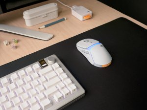 Mysz Glorious GLORIOUS Gaming Model O3 Wireless bezprzewodowa mysz biała RGB InfinitePlay 23