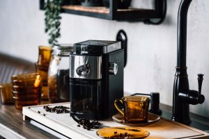 Młynek Elektryczny Do Kawy Żarnowy Mocny Xl Regulacja Mielenia Wydajny 300W 16