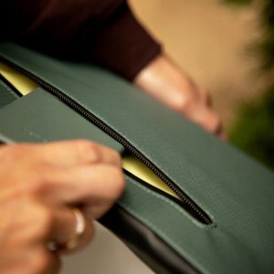 Native Union Ultralight Sleeve - etui ochronne do Macbook 15" (slate green) 3