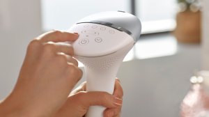 Philips Lumea Prestige Lumea IPL Seria 8000 BRI940/00 Urządzenie IPL do depilacji światłem z SenseIQ 6