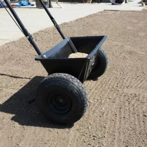 Vadobag TROLLA Rozsiewacz 25L - gumowe koła 4