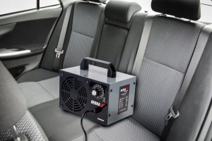 GENERATOR OZONU 60G/H 12