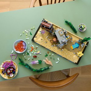 LEGO Icons Tropikalne akwarium (10366) 3