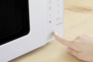 Panasonic NN-GT21QWEPG kompaktowa kuchenka mikrofalowa z grillem biała 6