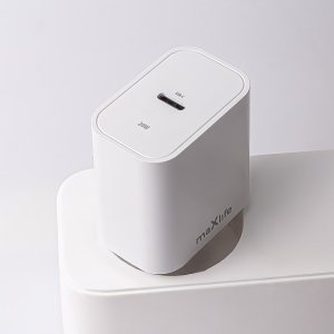 Maxlife ładowarka sieciowa PD QC MXTC-06-20C 1x USB-C 20W biała + kabel USB-C - USB-C 20W 7