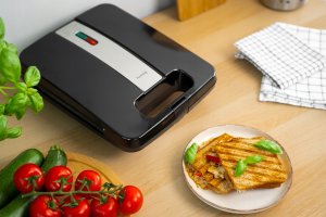 Huslog Opiekacz na 4 kanapki Panini HUS1030 5