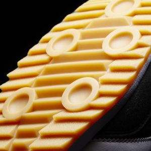 Adidas Buty męskie Originals Dragon OG czarne r. 42 2/3 (BB1266) 4