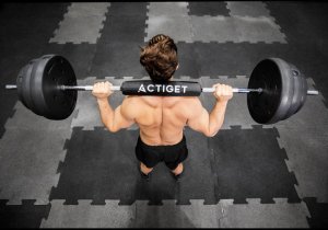 Osłona na sztangę antypoślizgowa 43 cm ochraniacz piankowy EVA na gryf UNIWERSALNY 3