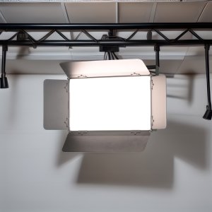 Reflektor sceniczny Panel Studio Light 200 ciepła zimna biel  200W DMX Lucendi one size 15