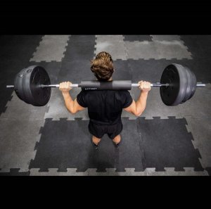 Osłona na sztangę antypoślizgowa 43 cm ochraniacz piankowy EVA na gryf UNIWERSALNY 3