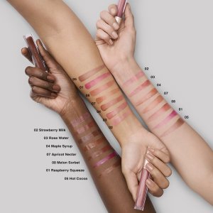 ESTEE LAUDER_Glossy Pout Tinted Lip Oil olejek do ust Rose Water 6ml 4