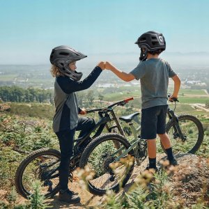 Kask rowerowy fullface dziecięcy Wozinsky z tylną lampką USB S - szary 7