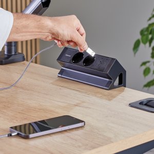 Fellowes 100137182 rozgałęziacz 2 m 2 x gniazdo sieciowe Wewnętrzna Czarny 7