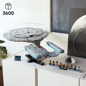 LEGO Icons Star Trek: U.S.S. Enterprise NCC-1701-D™ (10356) 2