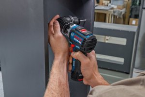 Bosch BOSCH WKRĘTARKA 12V GSR 12V-32 FC 32/21Nm 2x2,0Ah 4x GFA LB 3
