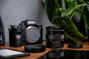 Obiektyw Voigtlander APO Lanthar 28 mm f/2,0 do Sony E 41