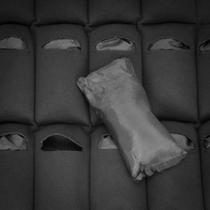 Kamizelka treningowa z obciążeniem 20 kg do ćwiczeń siłowych, biegania, regulowana czarna UNIWERSALNY 11