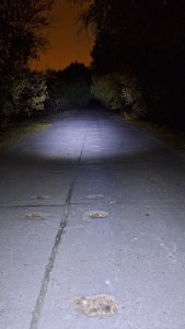 JET-LUMEA 1000 lm  mocna lampa rowerowa USB-C z optyką antyoślepieniową 6