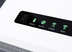 GL.iNet GL-XE3000 Puli AX Router 5G WiFi 6 Dual SIM OpenWrt Multi-WAN 2