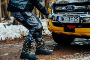 Super lekkie zimowe ciepłe wodoodporne śniegowce podeszwa TPR antypoślizgowa wysoka cholewka tęgość szeroka sznurowane GRIZZLY 41 12