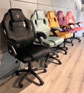 Fotel Lugano Fotel obrotowy do biurka CARRERA M ALCANTARA BLACK STAR 11