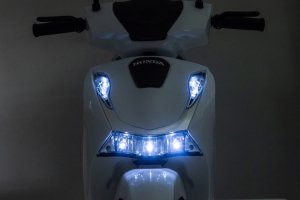 Pojazd Motor Skuter HONDA SH125I Biały EDUKAMP 28