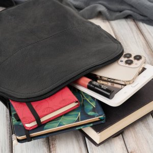 Plecaczek damski skórzany czarny mały plecak miejski Abruzzo ABR-38-BL 8