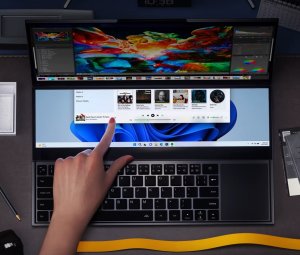 Laptop N-One Nbook Fly i7-10870H/16" WUXGA (1920x1200) + 14.1" (3840x1110) TouchScreen/16GB/SSD 1TB/BT/BLKB/LAN/Win 11 Pro 3