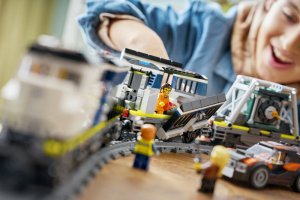 LEGO City Napad na policyjny pociąg (60508) 3