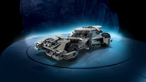 LEGO Batman Batmobil™ z filmu Batman v Superman™ (76331) 7