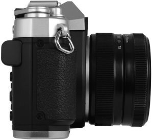 YASHICA FX-D 100 Digital Film Simulation Camera 4