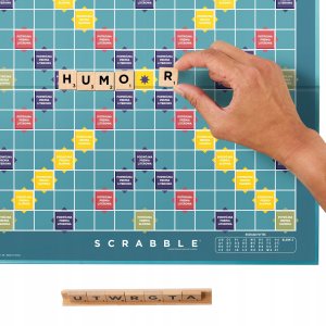 Mattel Scrabble drewniane płytki (JGR65) 3