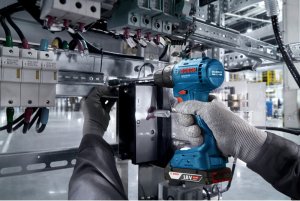 Bosch AKUM. WKRĘTAK ISR 18V-30 P 3