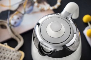 Czajnik DeLonghi De'Longhi Luminosa KBL2001.W biały 6